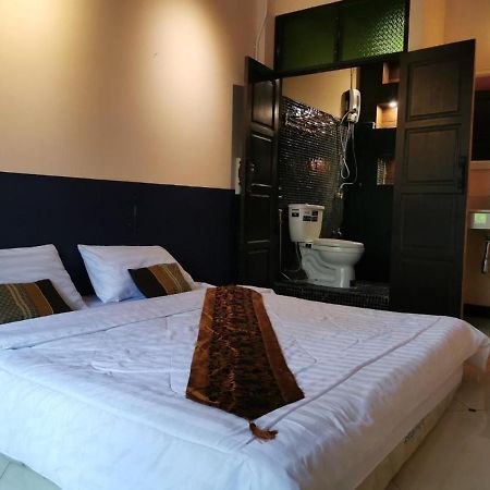 Madera House Chiang Mai Otel Dış mekan fotoğraf