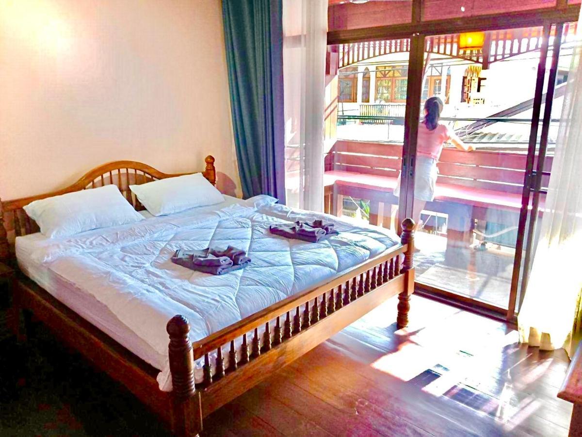 Madera House Chiang Mai Otel Dış mekan fotoğraf