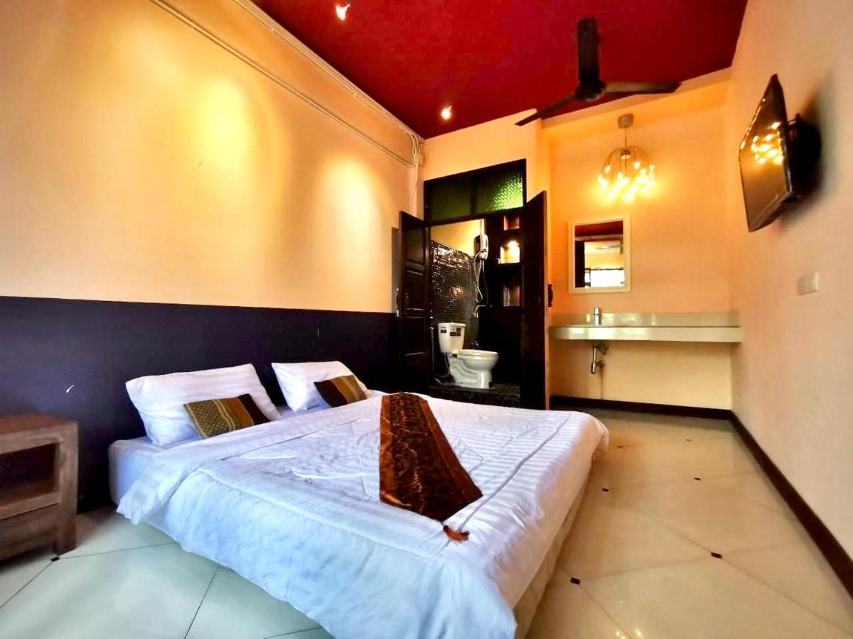 Madera House Chiang Mai Otel Dış mekan fotoğraf