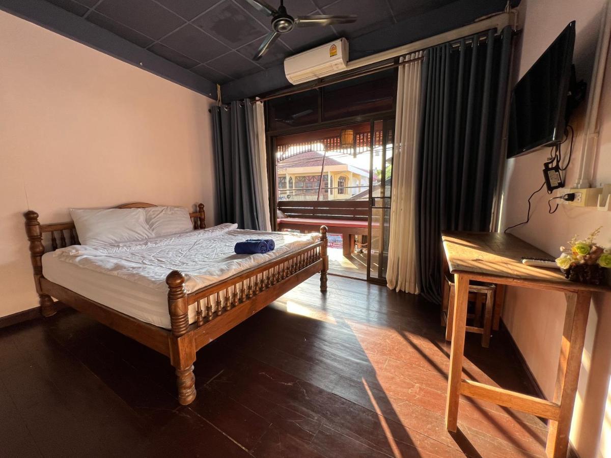 Madera House Chiang Mai Otel Dış mekan fotoğraf